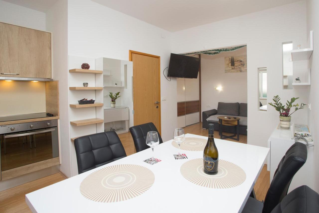 Apartment Adria Spalato Esterno foto
