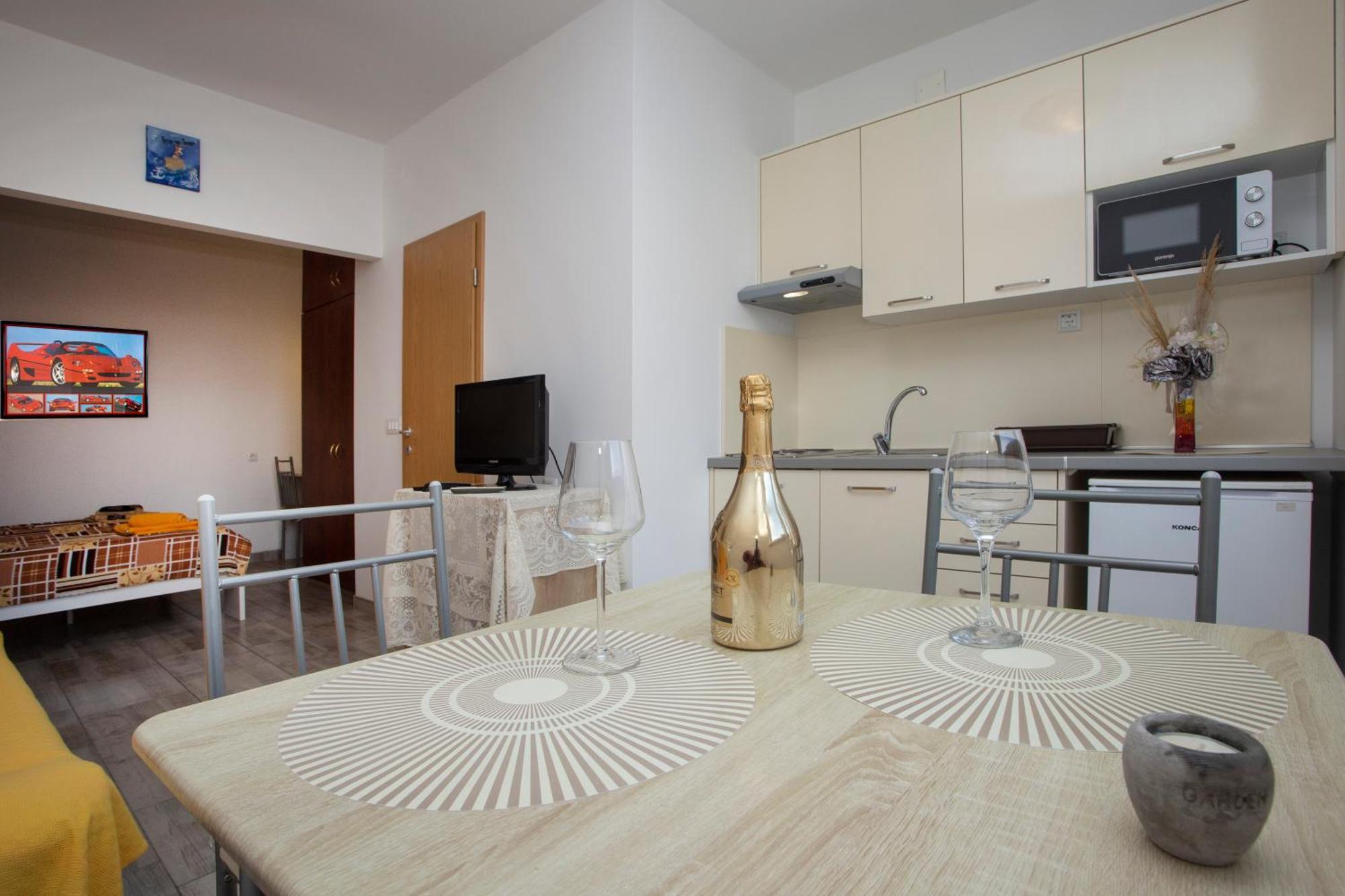 Apartment Adria Spalato Esterno foto