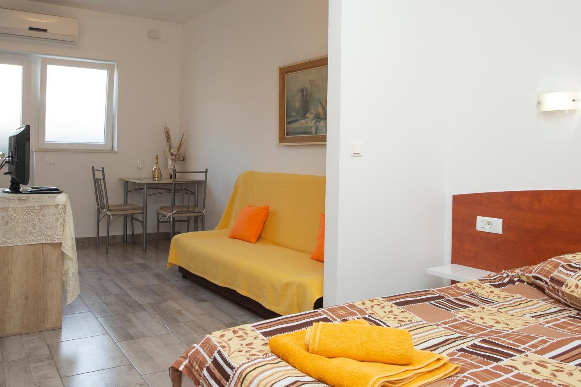 Apartment Adria Spalato Esterno foto